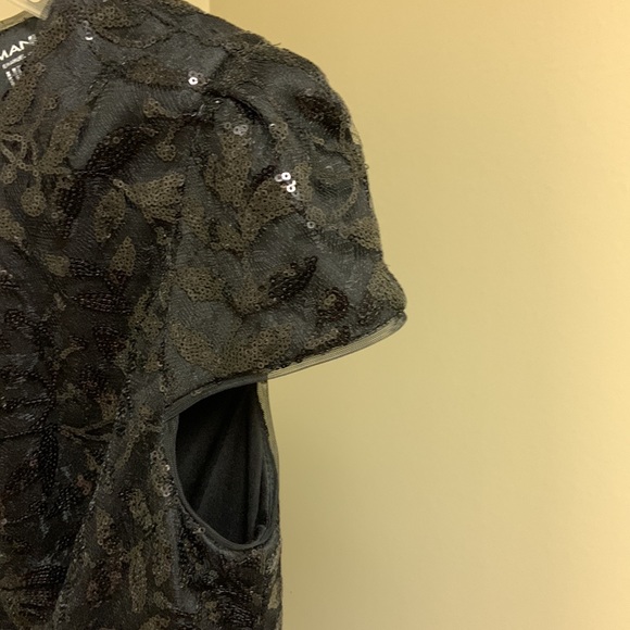 Emanuel Ungaro lace with sequins lined dress made in Macau - Picture 4 of 10